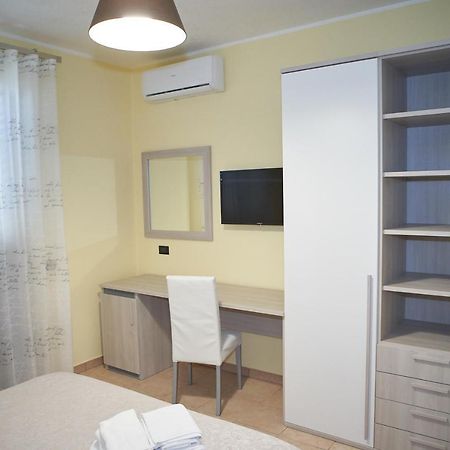 B&B Mary Grace Rossano Stazione Екстериор снимка