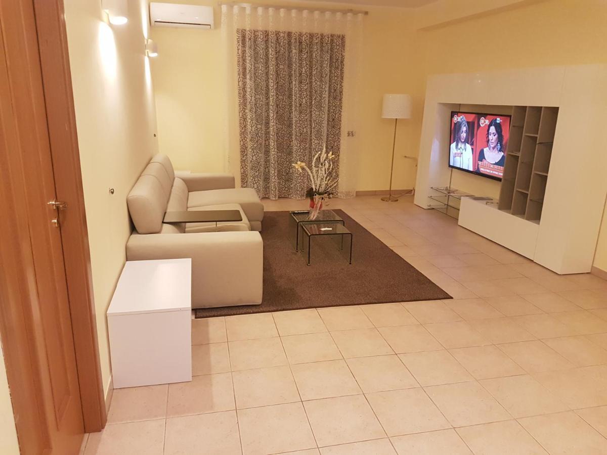B&B Mary Grace Rossano Stazione Екстериор снимка