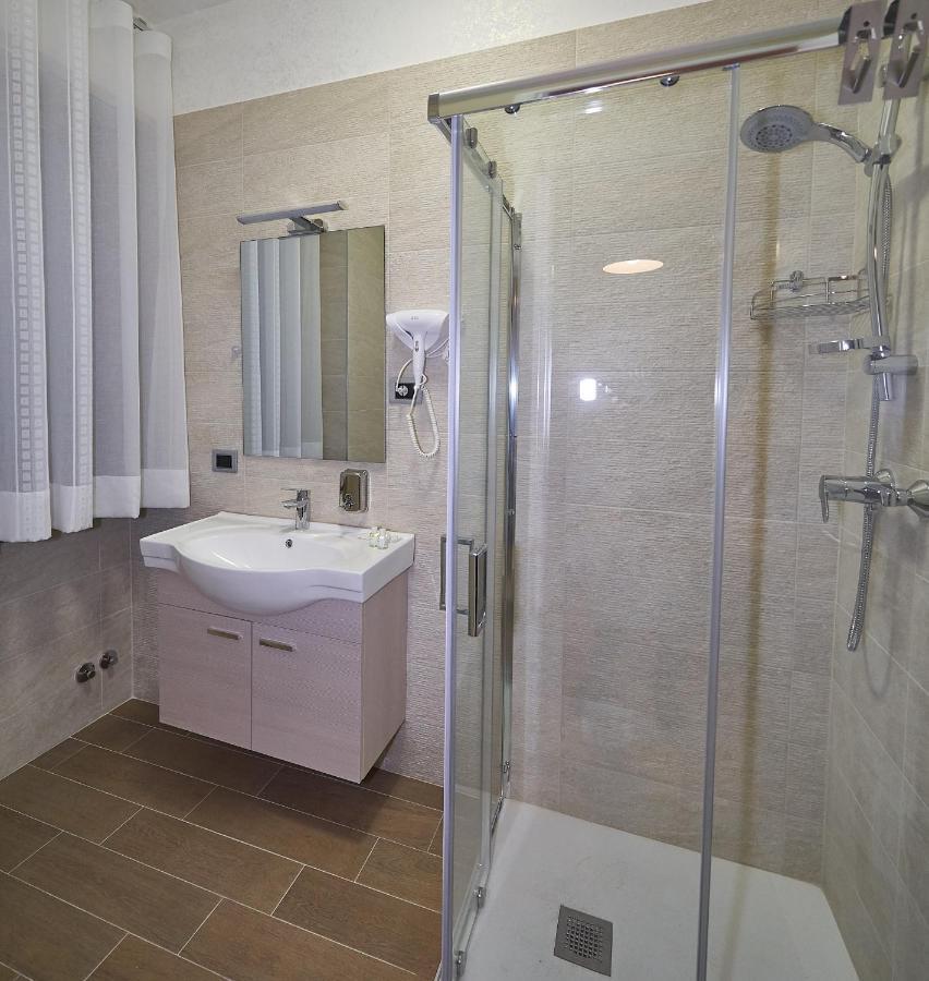 B&B Mary Grace Rossano Stazione Екстериор снимка